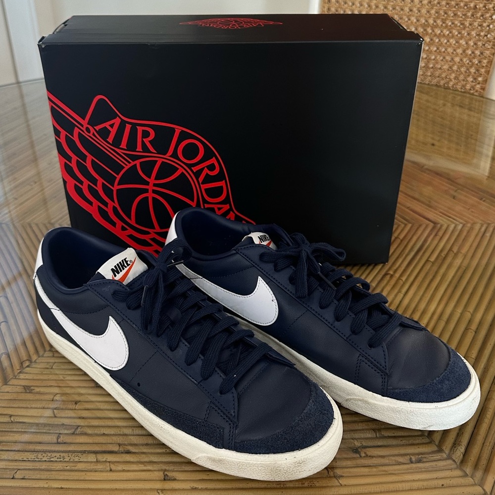 Nike Air Jordan 1 Centre Court - Size 12 - MENS